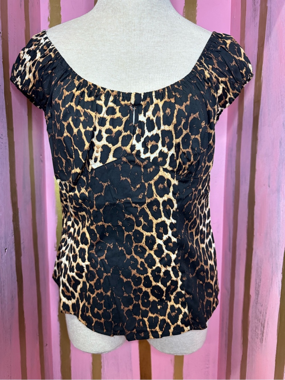 NWT Hell Bunny Leopard Print Scoop Neck Women’s Top - back zipper